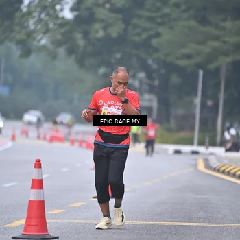 Runner Photo 7032452
