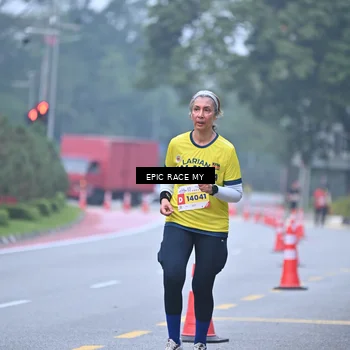 Runner Photo 7032455