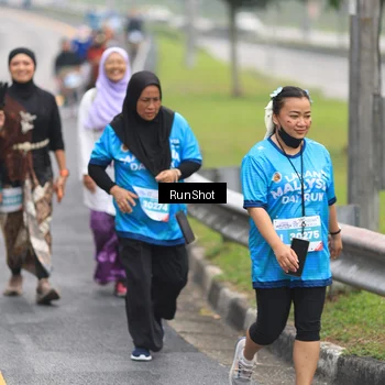 Runner Photo 7032468
