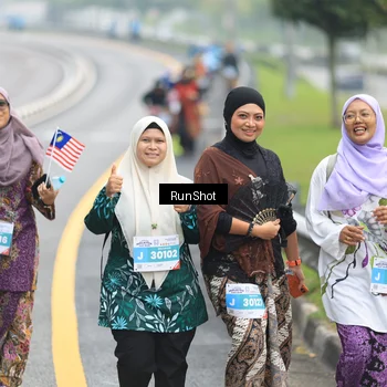 Runner Photo 7032500