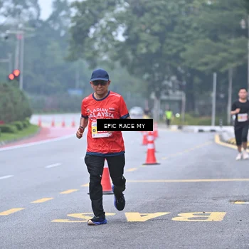 Runner Photo 7032514