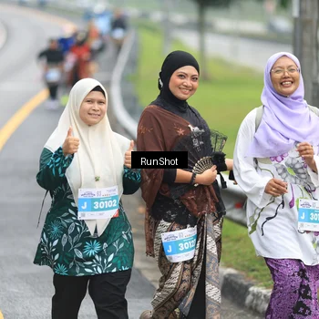 Runner Photo 7032516