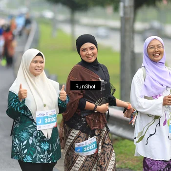 Runner Photo 7032540