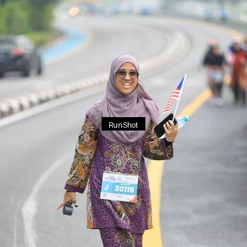 Runner Photo 7032547