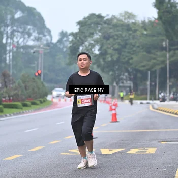 Runner Photo 7032561