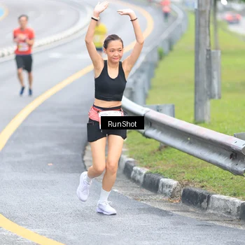 Runner Photo 7032565