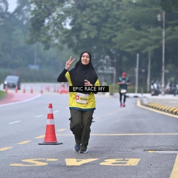 Runner Photo 7032568