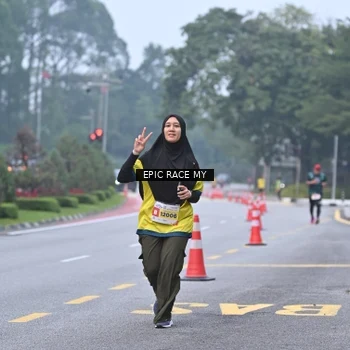 Runner Photo 7032570
