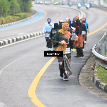 Runner Photo 7032601