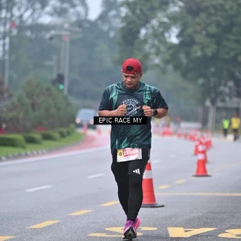 Runner Photo 7032607