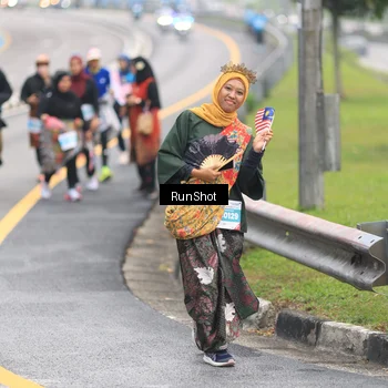 Runner Photo 7032621