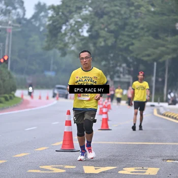 Runner Photo 7032639