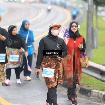 Runner Photo 7032670
