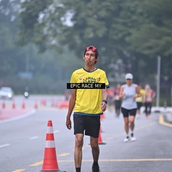 Runner Photo 7032675