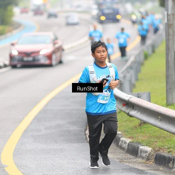 Runner Photo 7032678