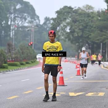Runner Photo 7032680