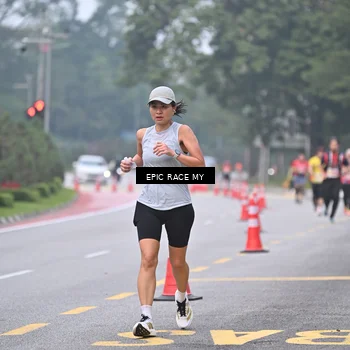 Runner Photo 7032693