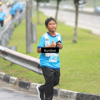 Runner Photo 7032699