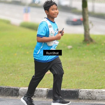 Runner Photo 7032700
