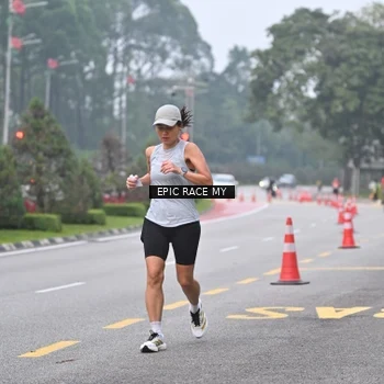 Runner Photo 7032706