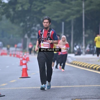 Runner Photo 7032713