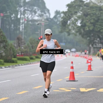 Runner Photo 7032714