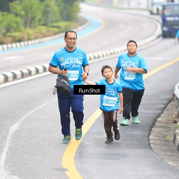 Runner Photo 7032720