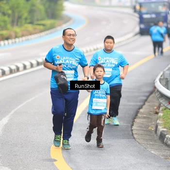 Runner Photo 7032721