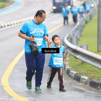 Runner Photo 7032727