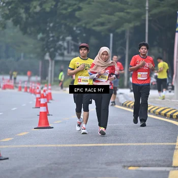Runner Photo 7032734
