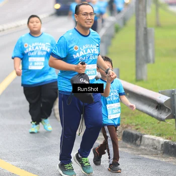 Runner Photo 7032744