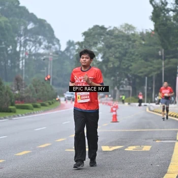 Runner Photo 7032799