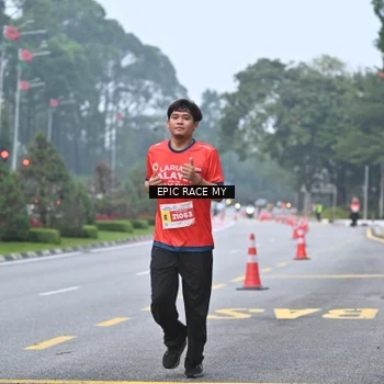 Runner Photo 7032804