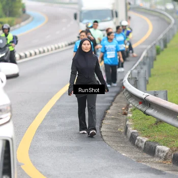 Runner Photo 7032821