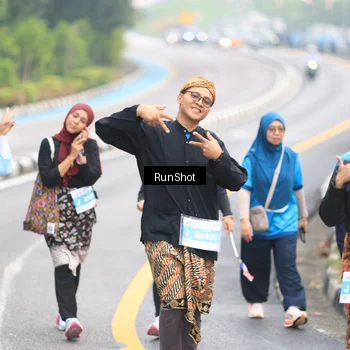 Runner Photo 7032833