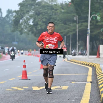 Runner Photo 7032837