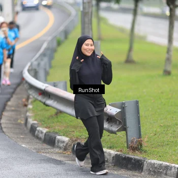 Runner Photo 7032840