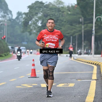 Runner Photo 7032853