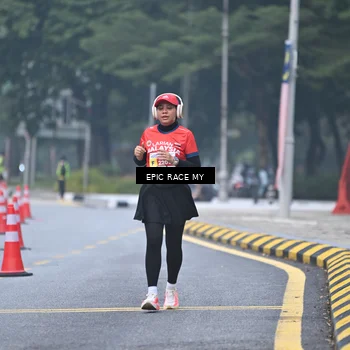 Runner Photo 7032859