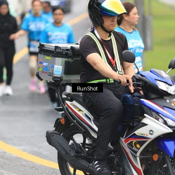 Runner Photo 7032887