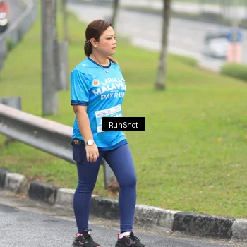 Runner Photo 7032909