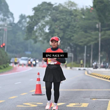 Runner Photo 7032912