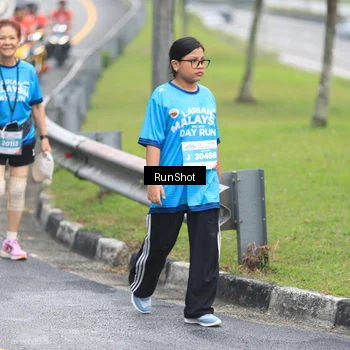 Runner Photo 7032914
