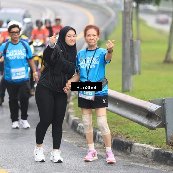 Runner Photo 7032942