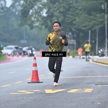 Runner Photo 7032952