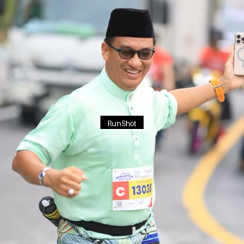 Runner Photo 7032960