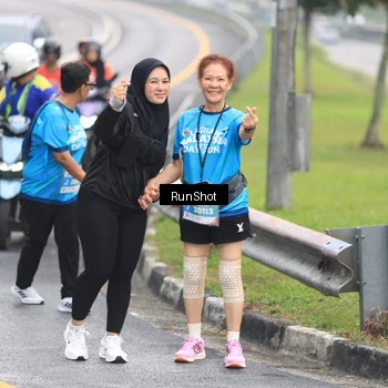 Runner Photo 7032964