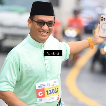Runner Photo 7032969
