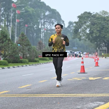 Runner Photo 7032986