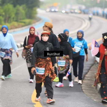 Runner Photo 7032990